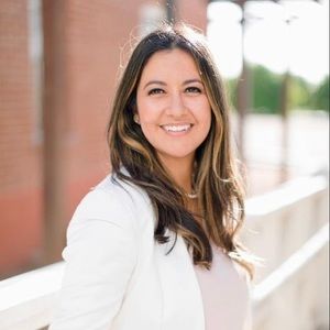 Meet your Posher, Priscilla